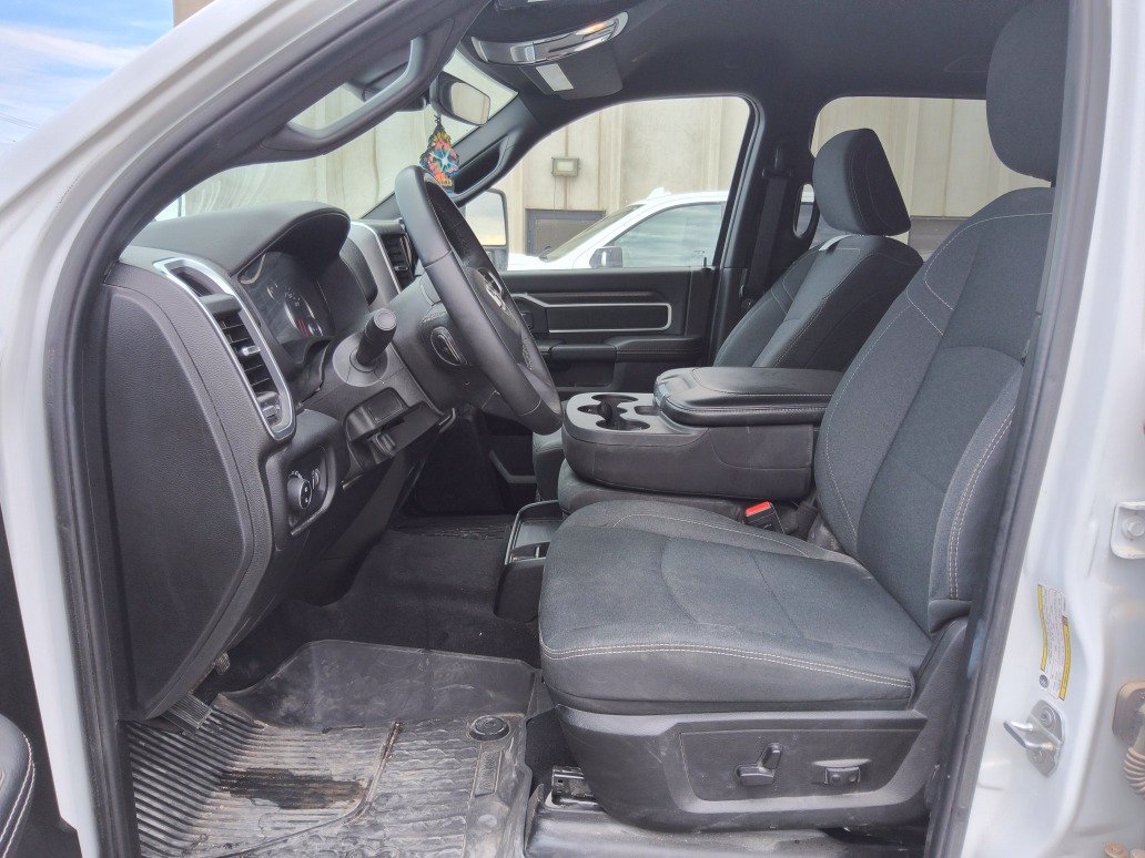 Used 2025 RAM 2500 Big Horn AWD/4WD image 16