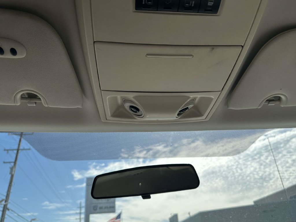 Used 2008 Dodge Grand Caravan SXT FWD image 29