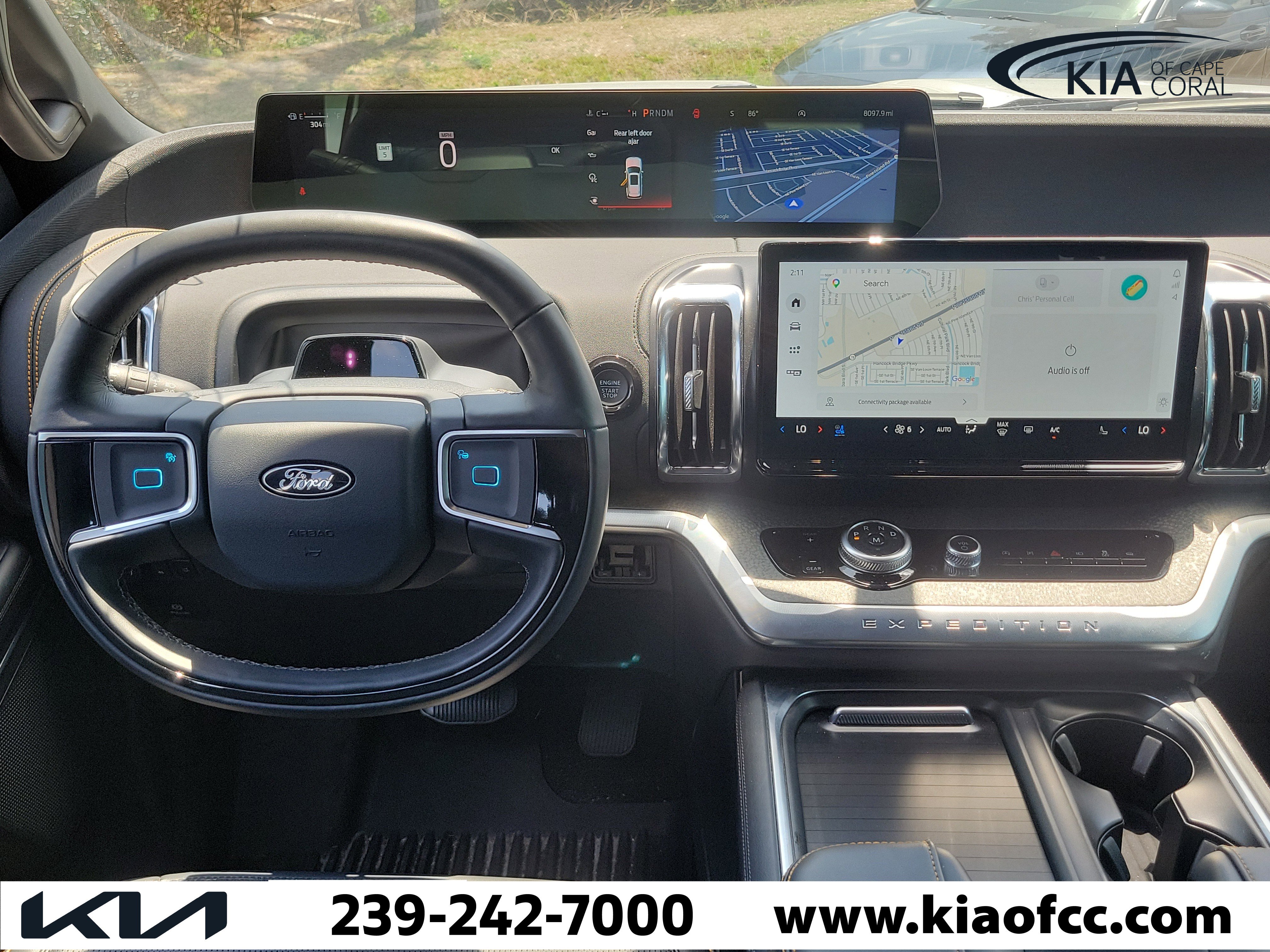 Used 2025 Ford Expedition Tremor image 25