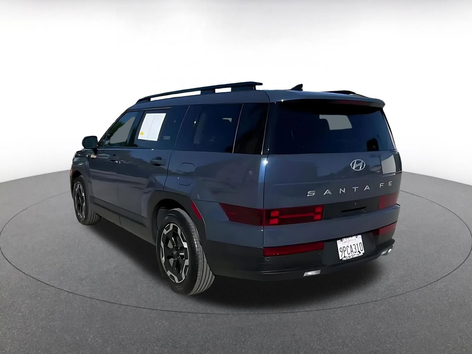 Used 2025 Hyundai Santa Fe SEL image 11