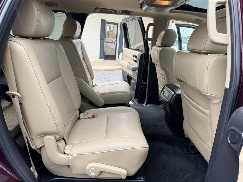 Used 2014 Toyota Sequoia Limited AWD/4WD image 17