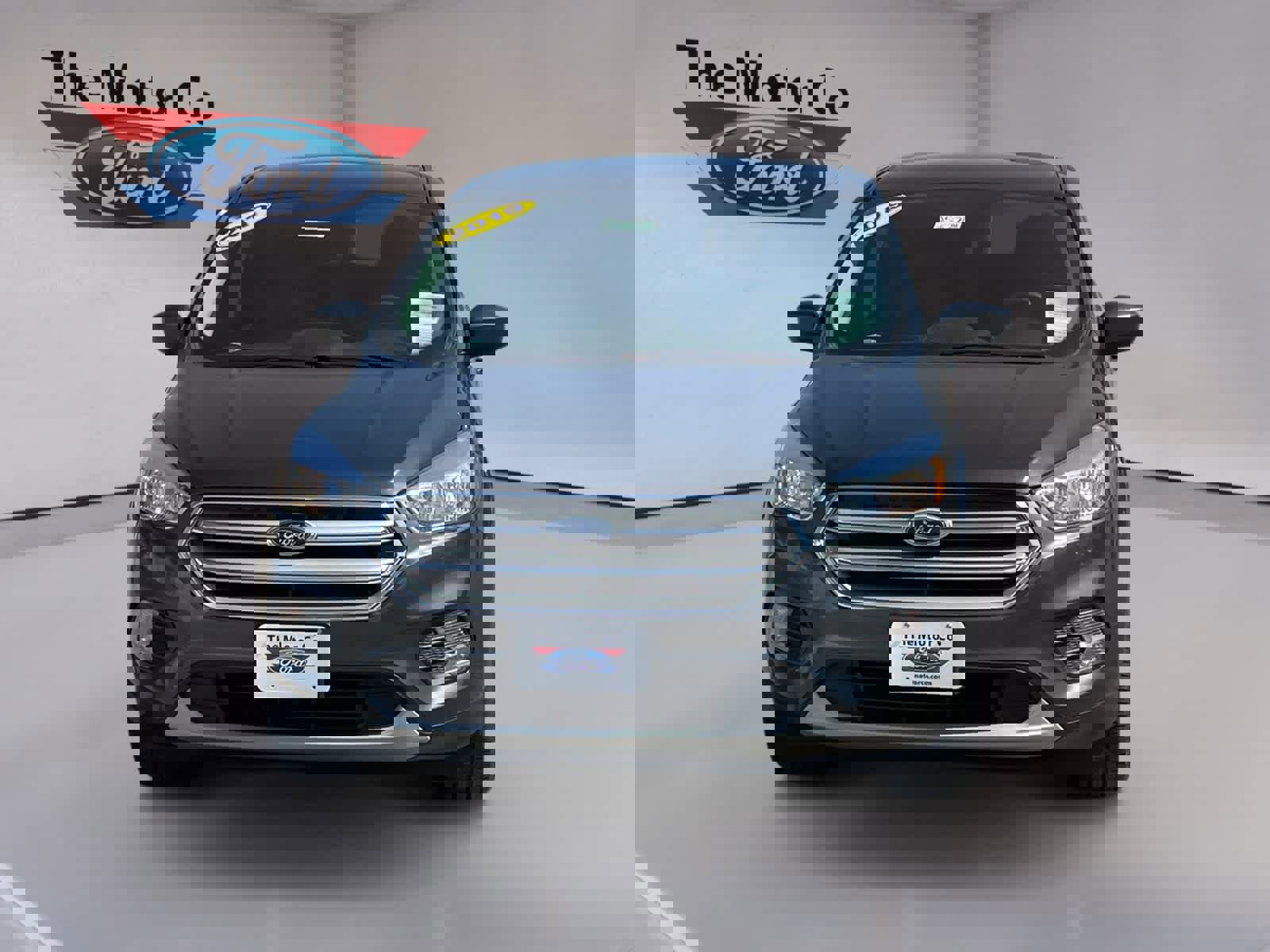 Used 2019 Ford Escape SE image 2