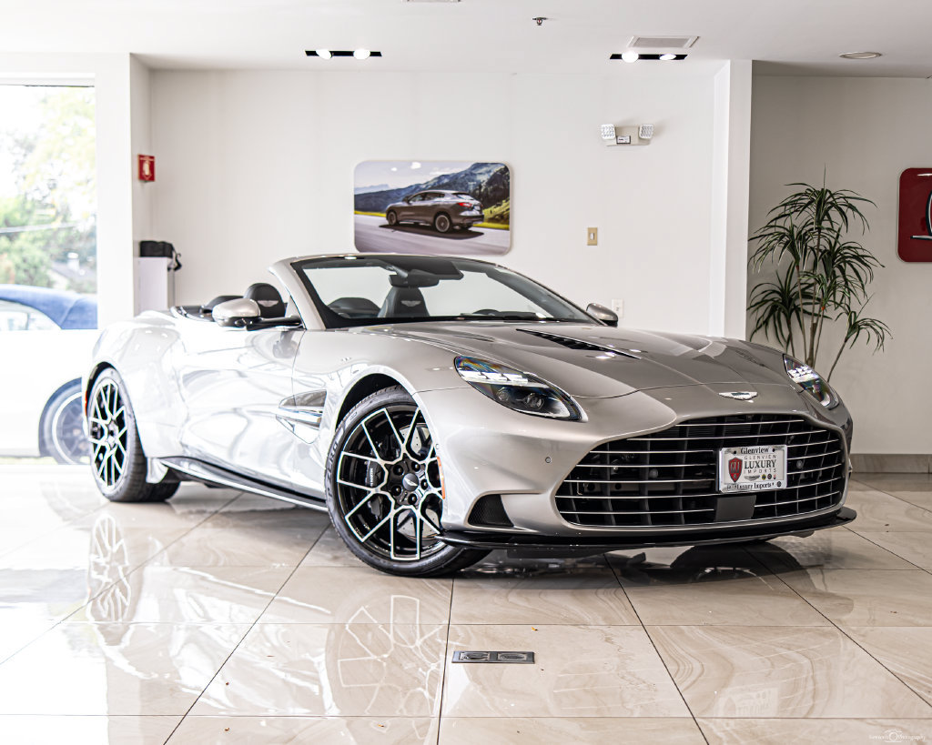 New 2026 Aston Martin Vanquish Convertible RWD image 5