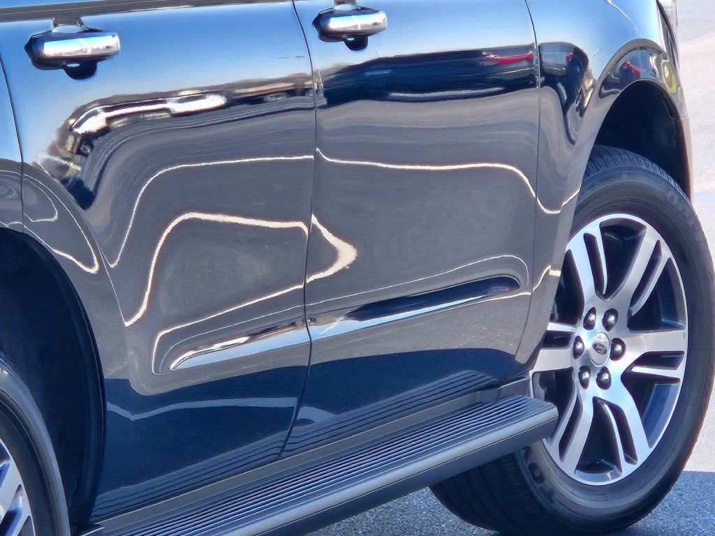 Used 2024 Ford Expedition Limited image 15