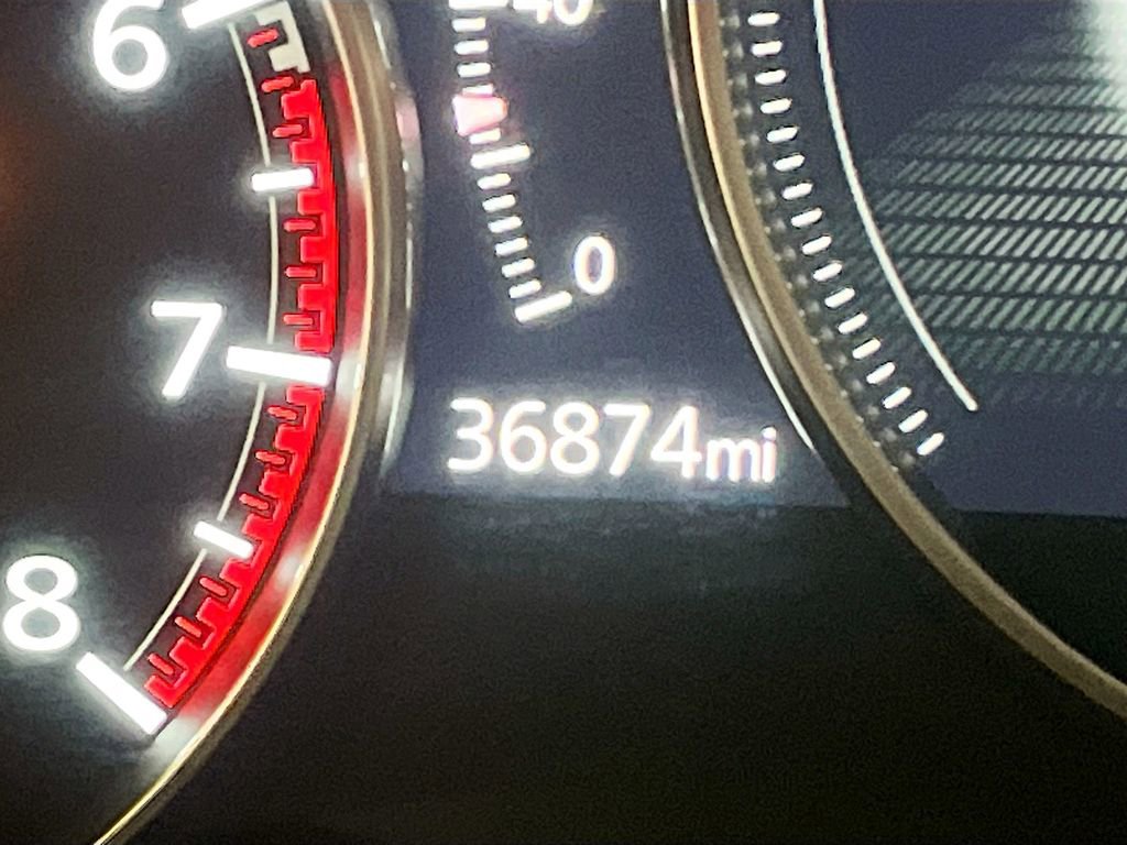 Used 2021 MAZDA MAZDA3 Hatchback w/Premium Plus Pkg image 12