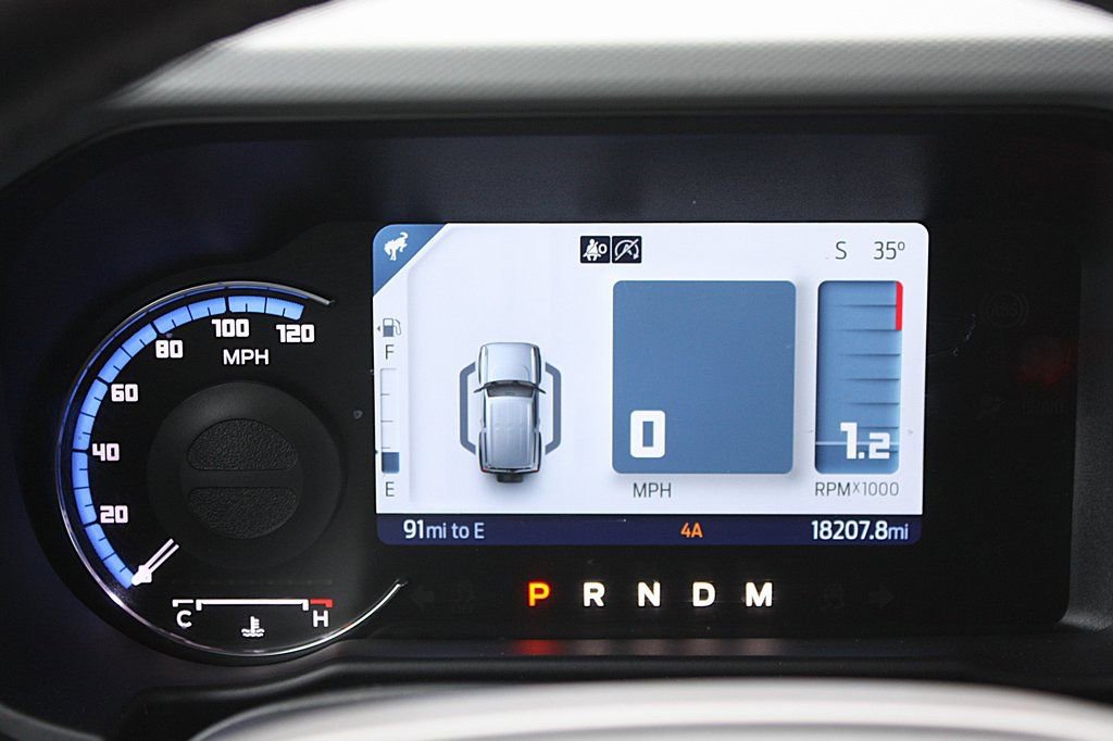 Used 2023 Ford Bronco Badlands image 21