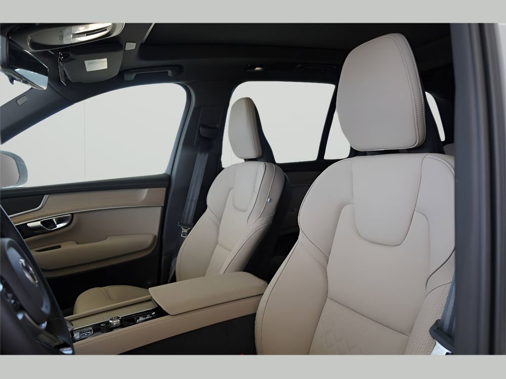 New 2025 Volvo XC90 T8 Core w/ Protection Package image 17