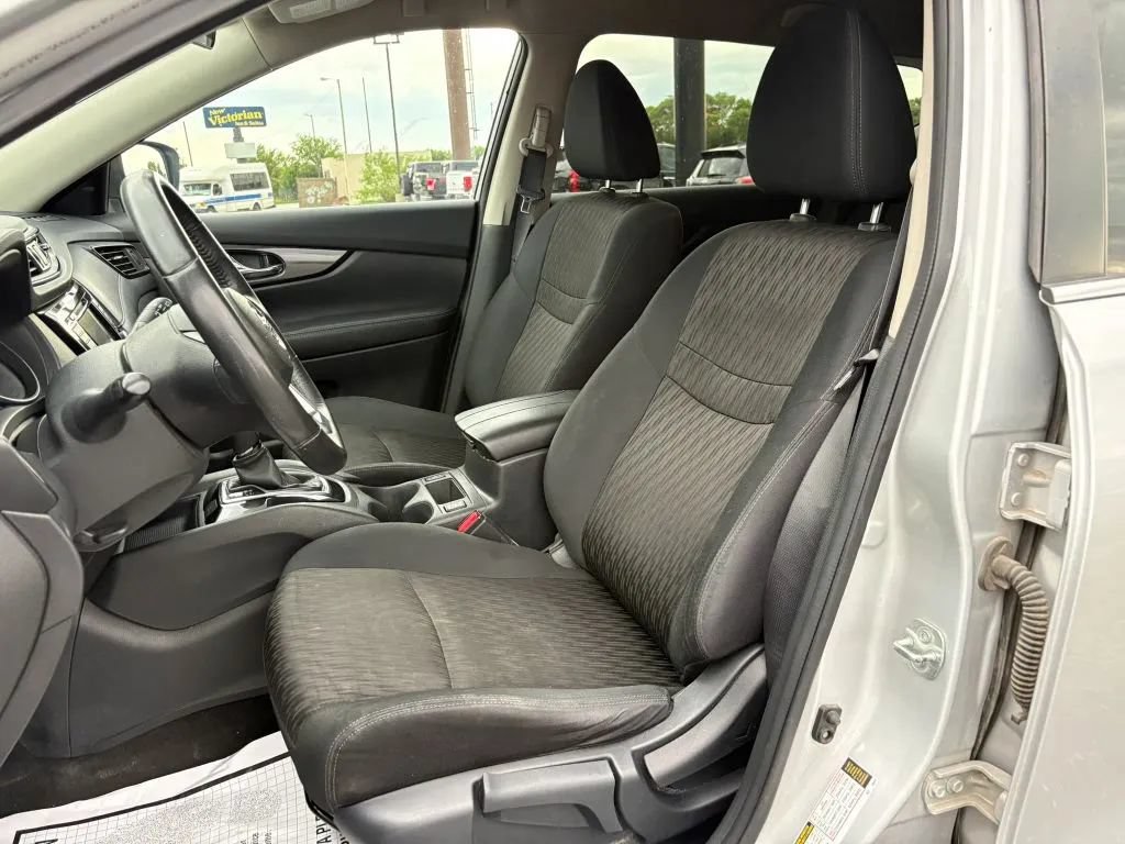 Used 2018 Nissan Rogue S w/ S Value Package AWD/4WD image 20