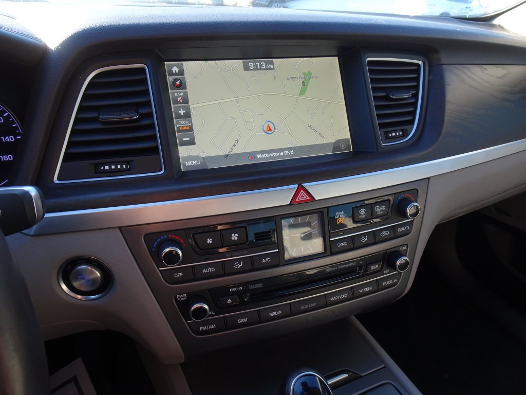 Used 2015 Hyundai Genesis 3.8 w/ Option Group 03 AWD/4WD image 22