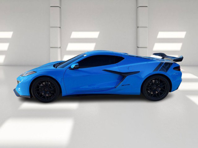 Used 2023 Chevrolet Corvette Z06 w/ Stealth Interior Trim Package image 4