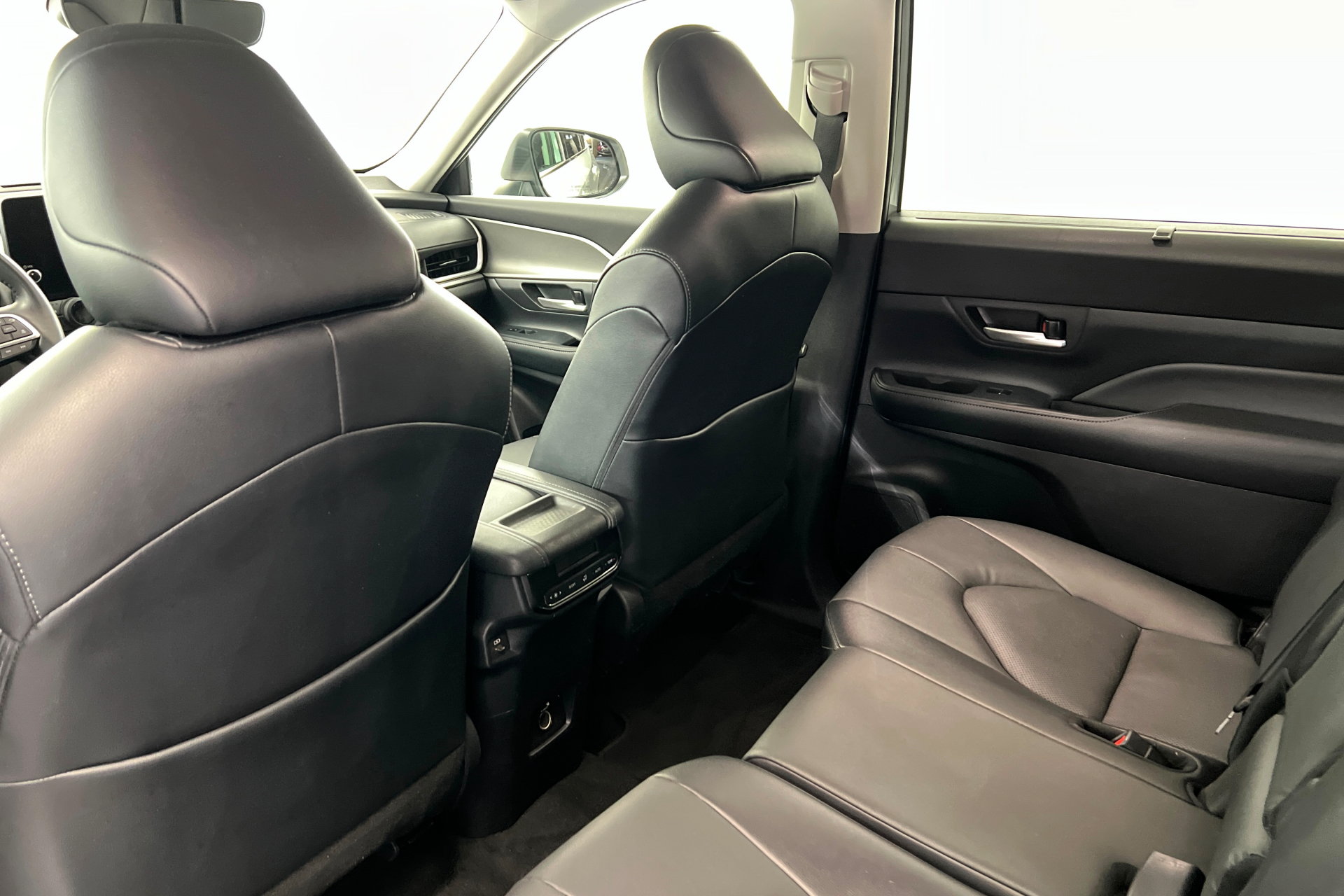 Certified 2025 Toyota Grand Highlander AWD image 20