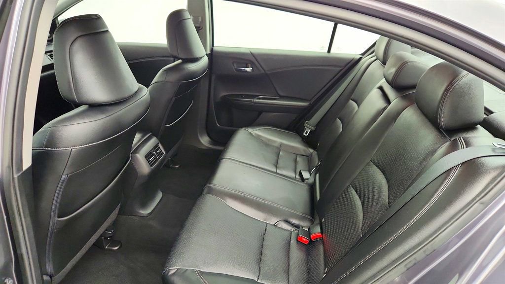 Used 2015 Honda Accord EX-L image 21