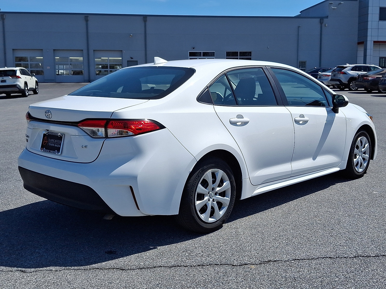Used 2023 Toyota Corolla LE FWD image 7