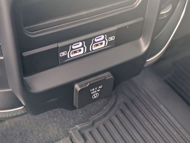 Used 2025 RAM 2500 Laramie AWD/4WD image 27