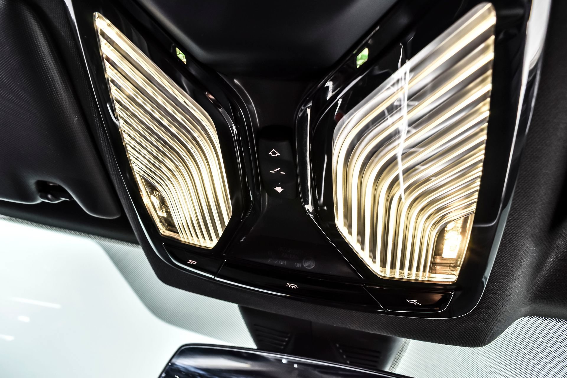 Used 2024 BMW M2 w/ Lighting Package RWD image 25
