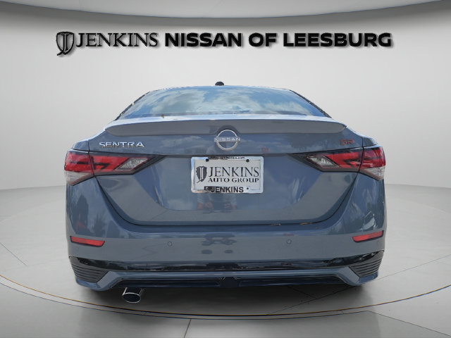 Certified 2025 Nissan Sentra SR FWD image 10
