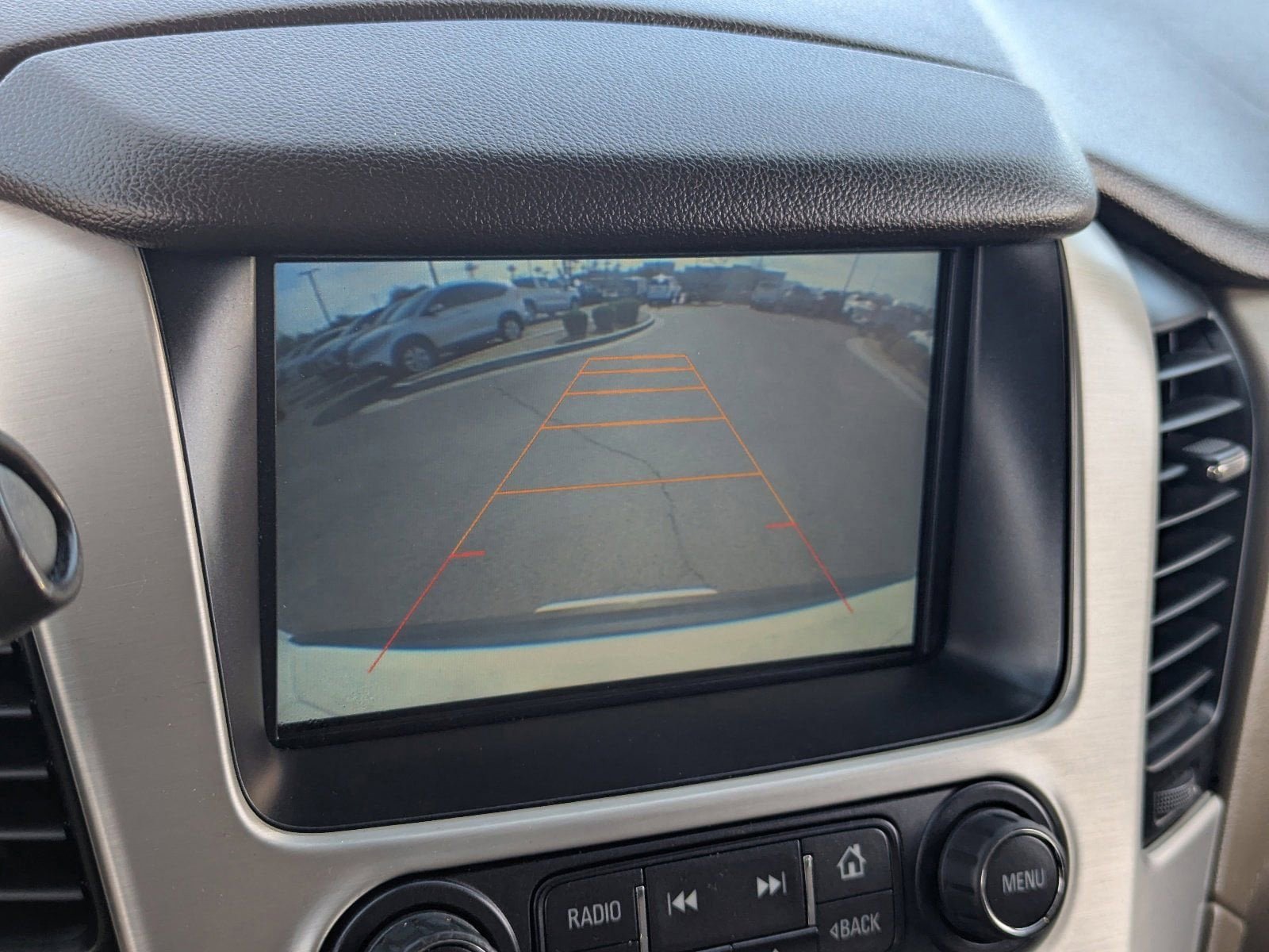 Used 2015 GMC Yukon SLE w/ HD Trailering Package image 28