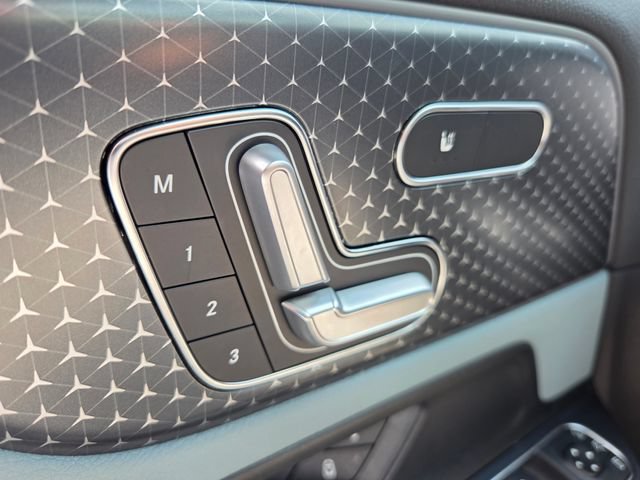 Used 2024 Mercedes-Benz GLA 35 AMG 4MATIC image 45