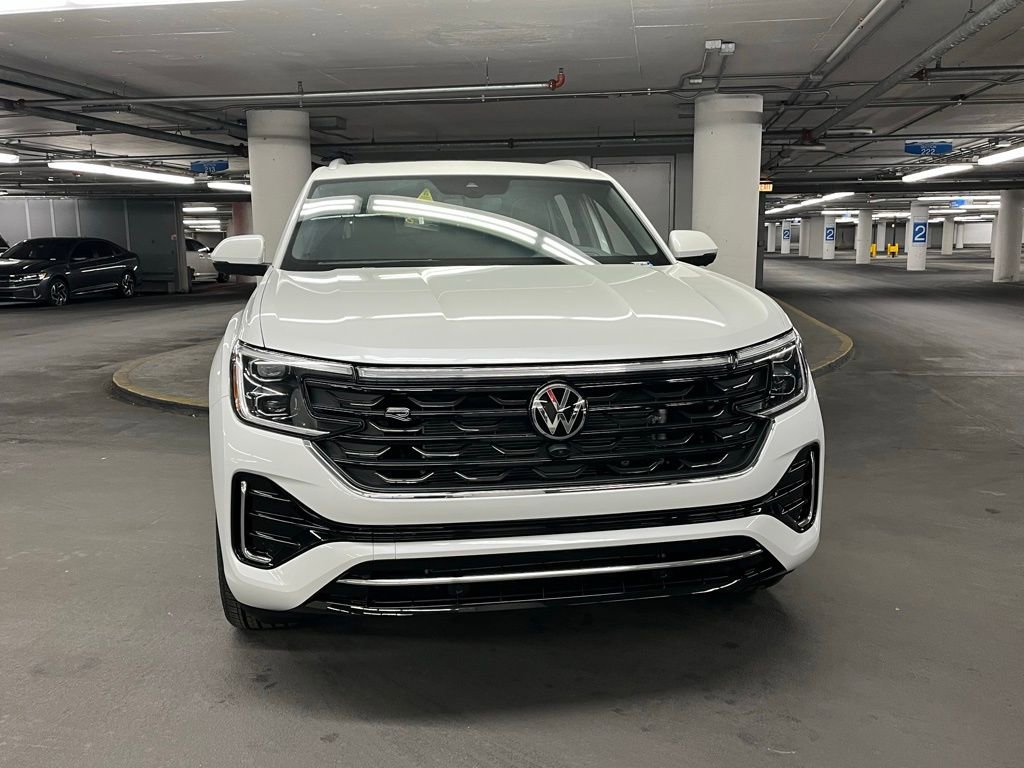 New 2026 Volkswagen Atlas Cross Sport SEL Premium R-Line AWD/4WD image 32