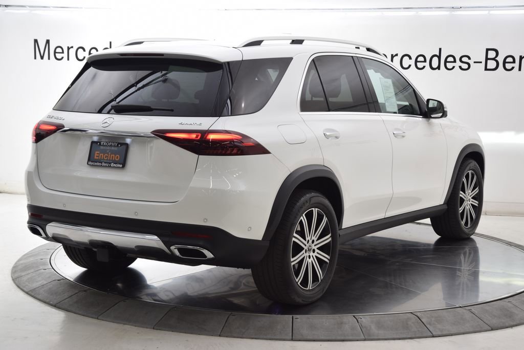 Used 2025 Mercedes-Benz GLE 450e 4MATIC image 6