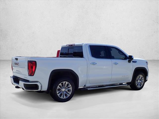 Used 2023 GMC Sierra 1500 Denali AWD/4WD image 3