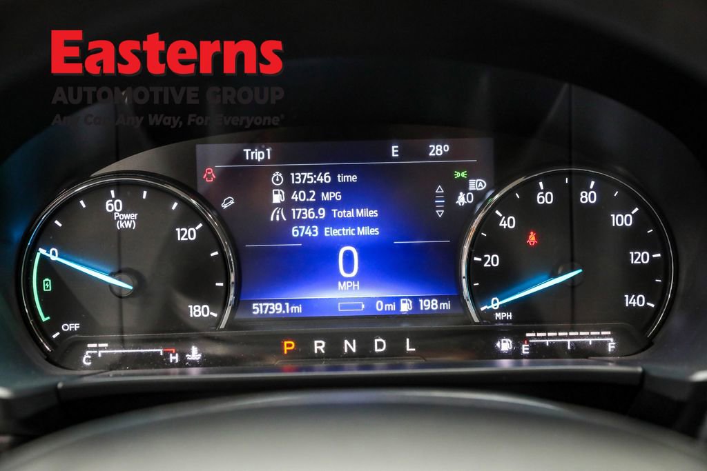 Used 2022 Ford Escape SE image 18