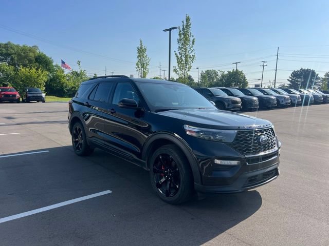 Used 2023 Ford Explorer ST w/ Equipment Group 401A AWD/4WD image 3