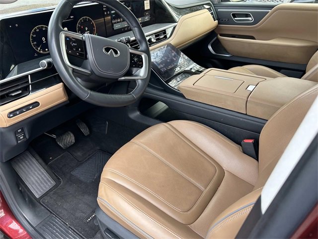 Certified 2025 INFINITI QX80 Sensory image 15