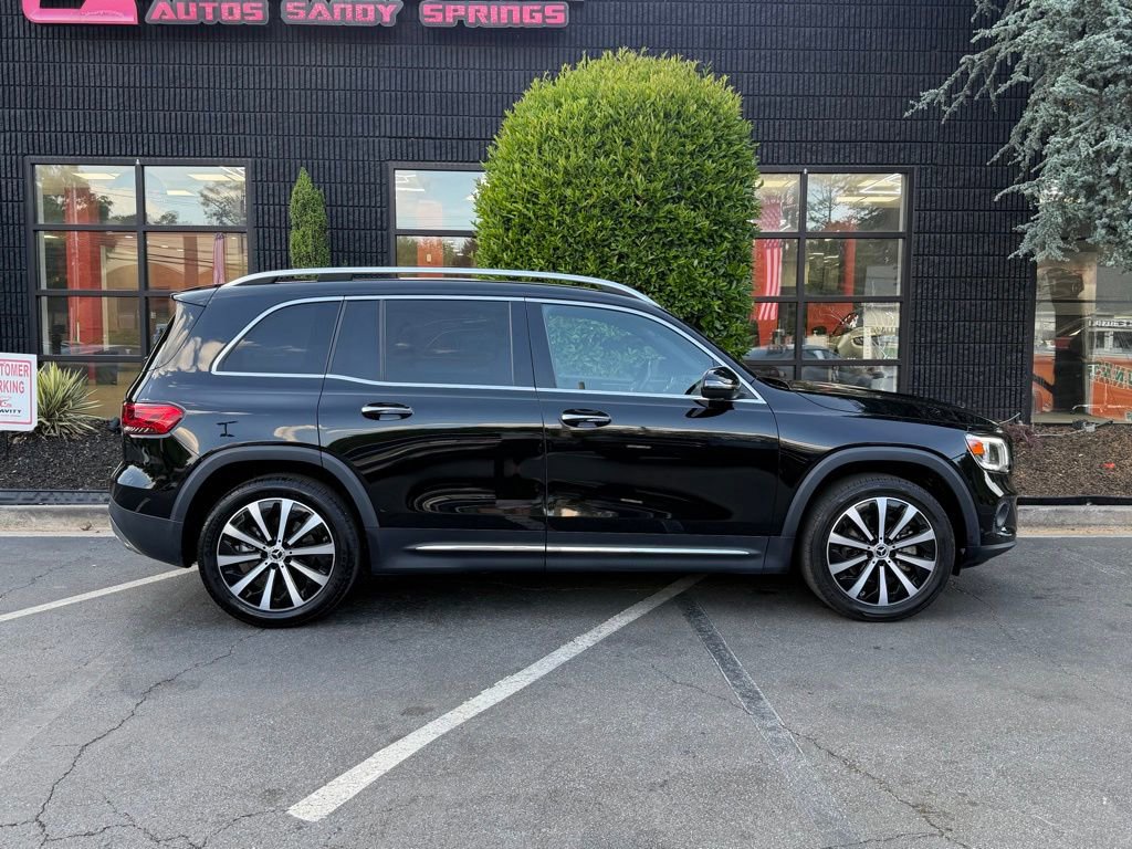 Used 2023 Mercedes-Benz GLB 250 w/ Premium Package image 21
