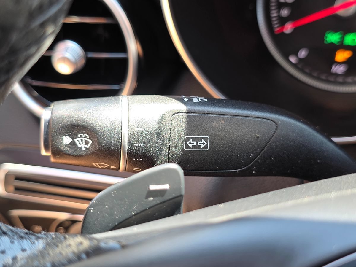 Used 2017 Mercedes-Benz C 300 Sedan image 41