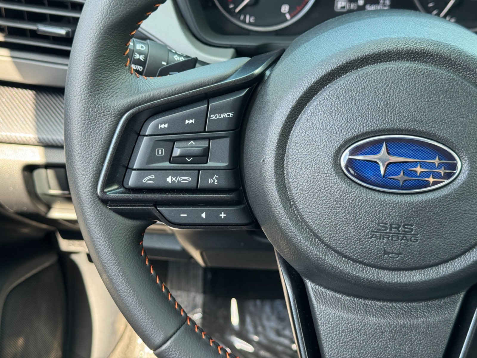 Used 2025 Subaru Crosstrek 2.5i Limited AWD/4WD image 20
