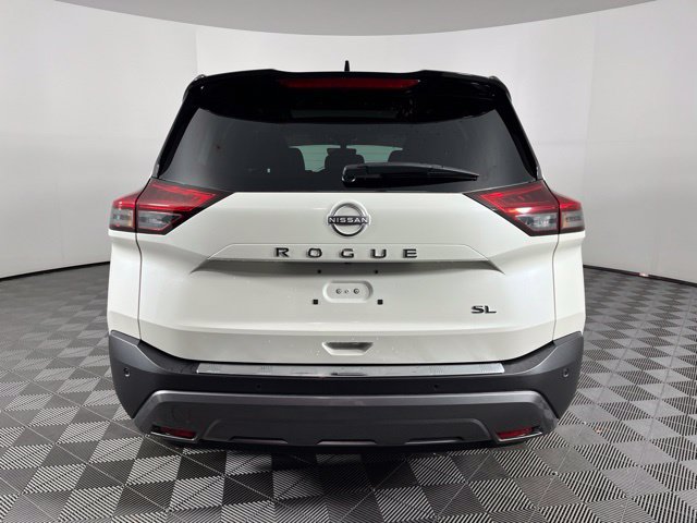 Used 2023 Nissan Rogue SL FWD image 10