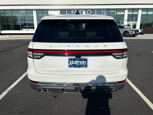 New 2026 Lincoln Aviator AWD image 5