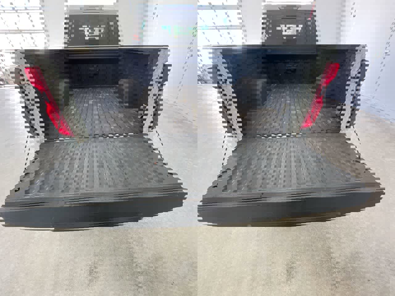 Used 2021 Chevrolet Silverado 1500 RST w/ Convenience Package II image 24