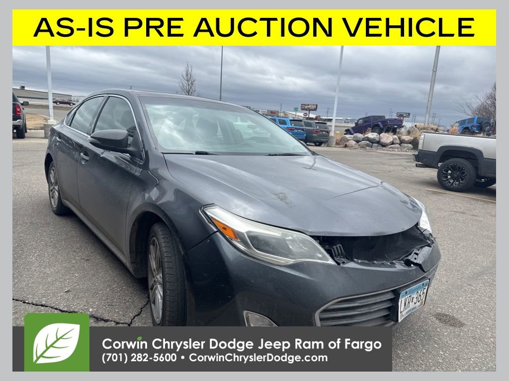 Used 2013 Toyota Avalon XLE image 1