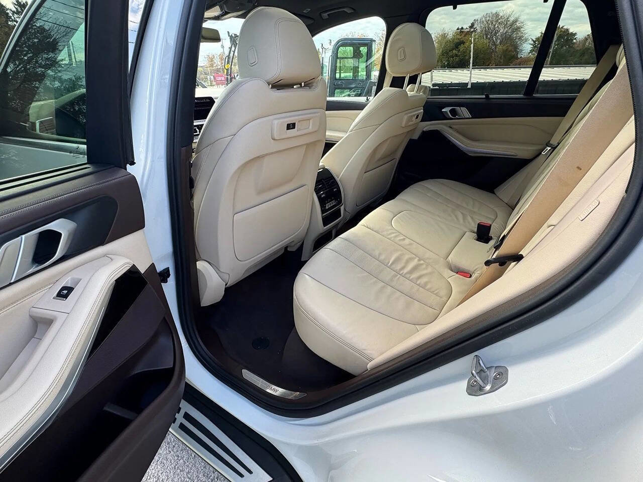 Used 2019 BMW X5 xDrive40i w/ Convenience Package image 12