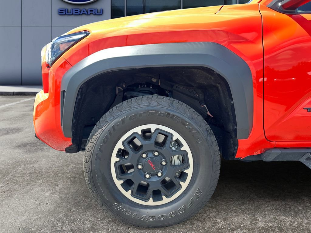 Used 2024 Toyota Tacoma TRD Off-Road AWD/4WD image 9