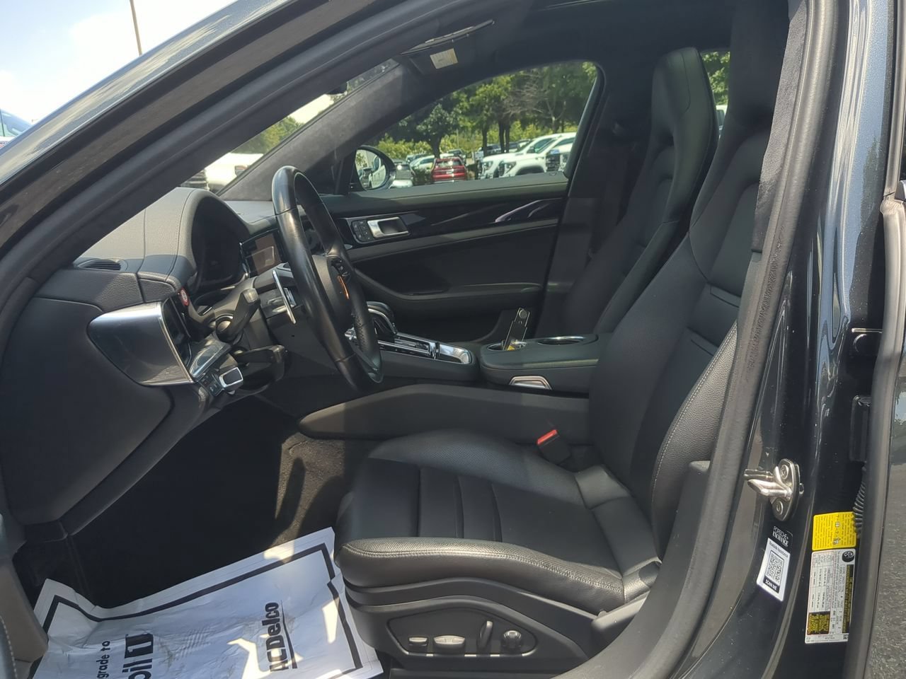 Used 2023 Porsche Panamera 4 Executive AWD/4WD image 19