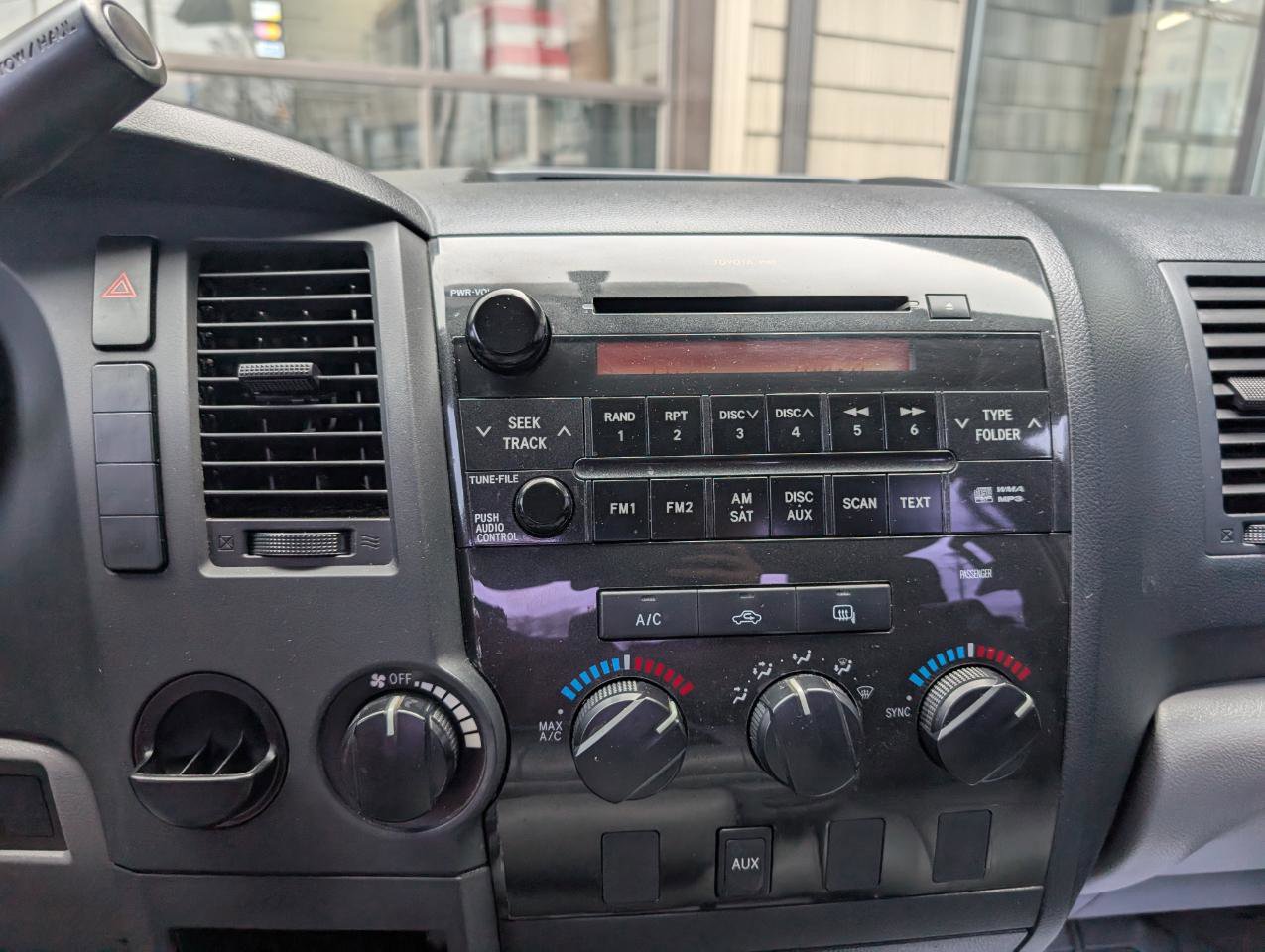 Used 2013 Toyota Tundra Double Cab w/ Tow Pkg image 20