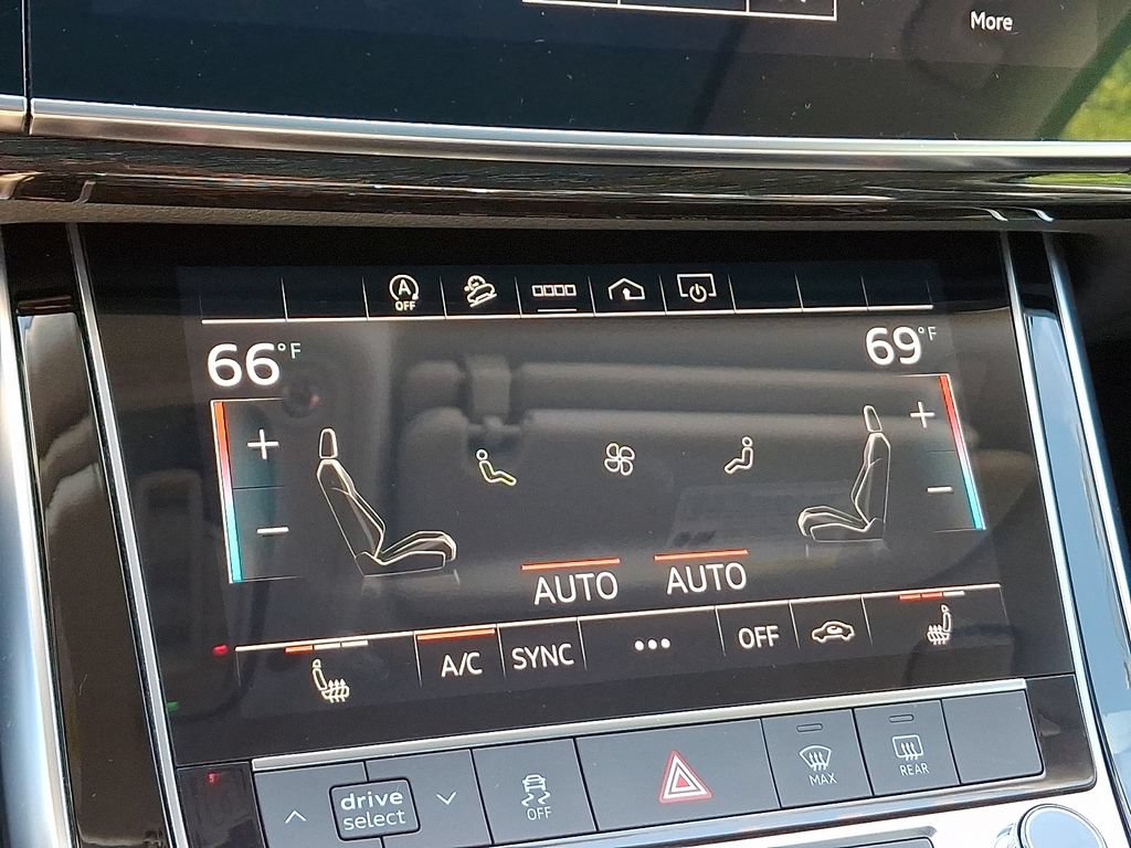 Certified 2022 Audi Q7 3.0T Premium AWD/4WD image 22