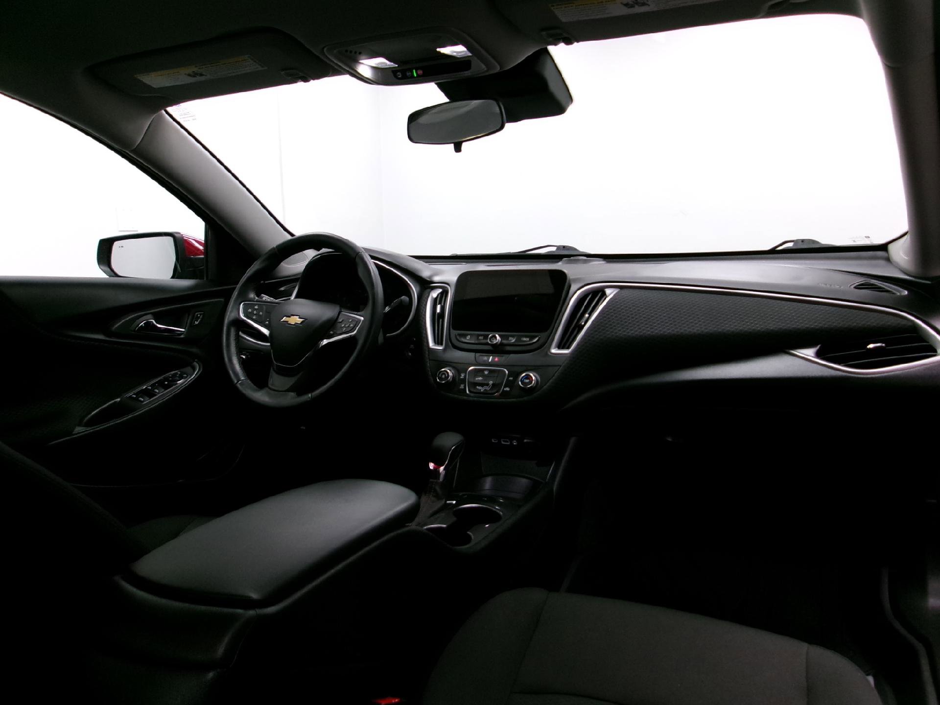 Certified 2024 Chevrolet Malibu RS image 3