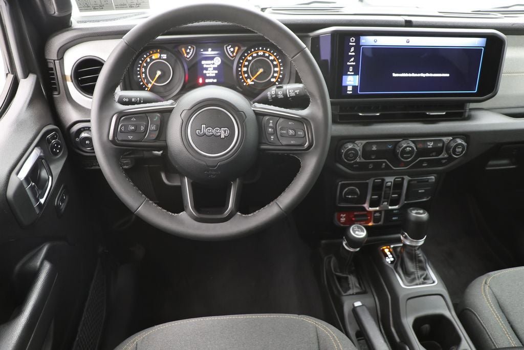 Used 2025 Jeep Wrangler Unlimited Sport AWD/4WD image 15