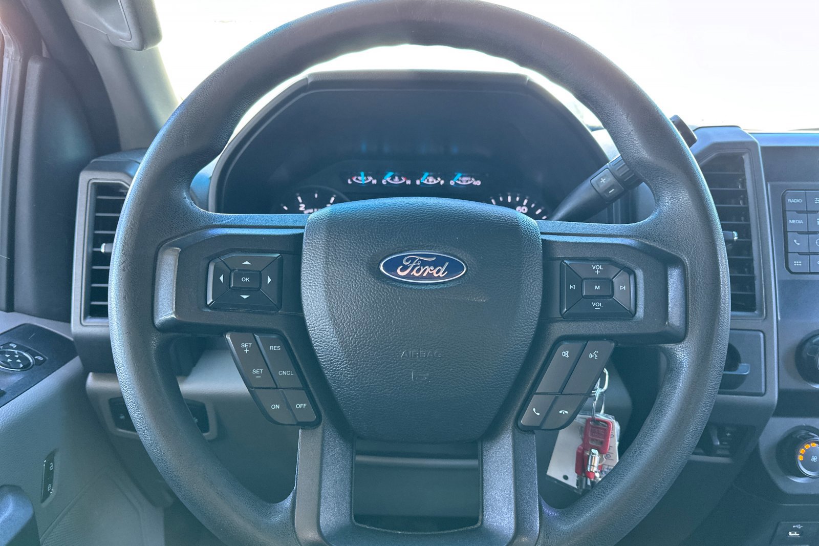 Used 2021 Ford F450 XL w/ Power Equipment Group image 17