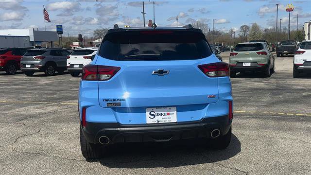 Used 2023 Chevrolet TrailBlazer RS w/ Sun and Liftgate Package image 7