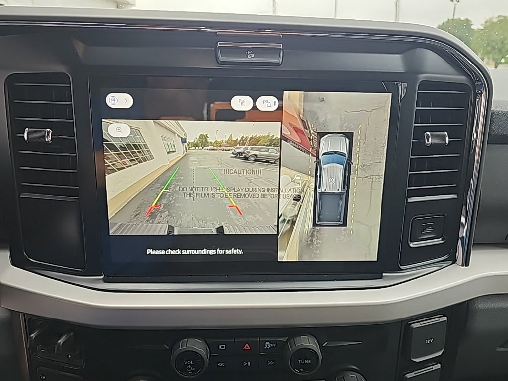 New 2026 Ford F250 XLT w/ XLT Premium Package image 16