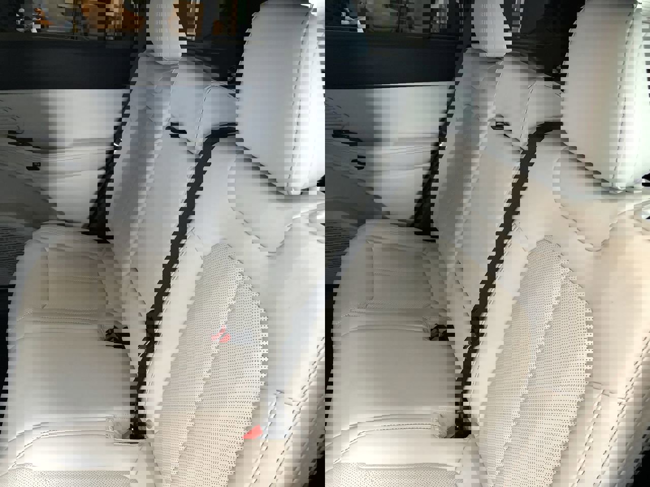 New 2026 Jeep Cherokee Limited image 12