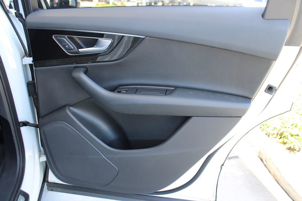 Used 2019 Audi Q7 3.0T Premium w/ Convenience Package AWD/4WD image 48