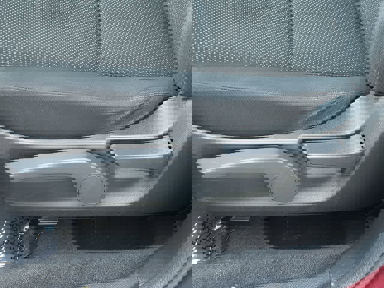 Used 2012 Subaru Impreza 2.0i image 17