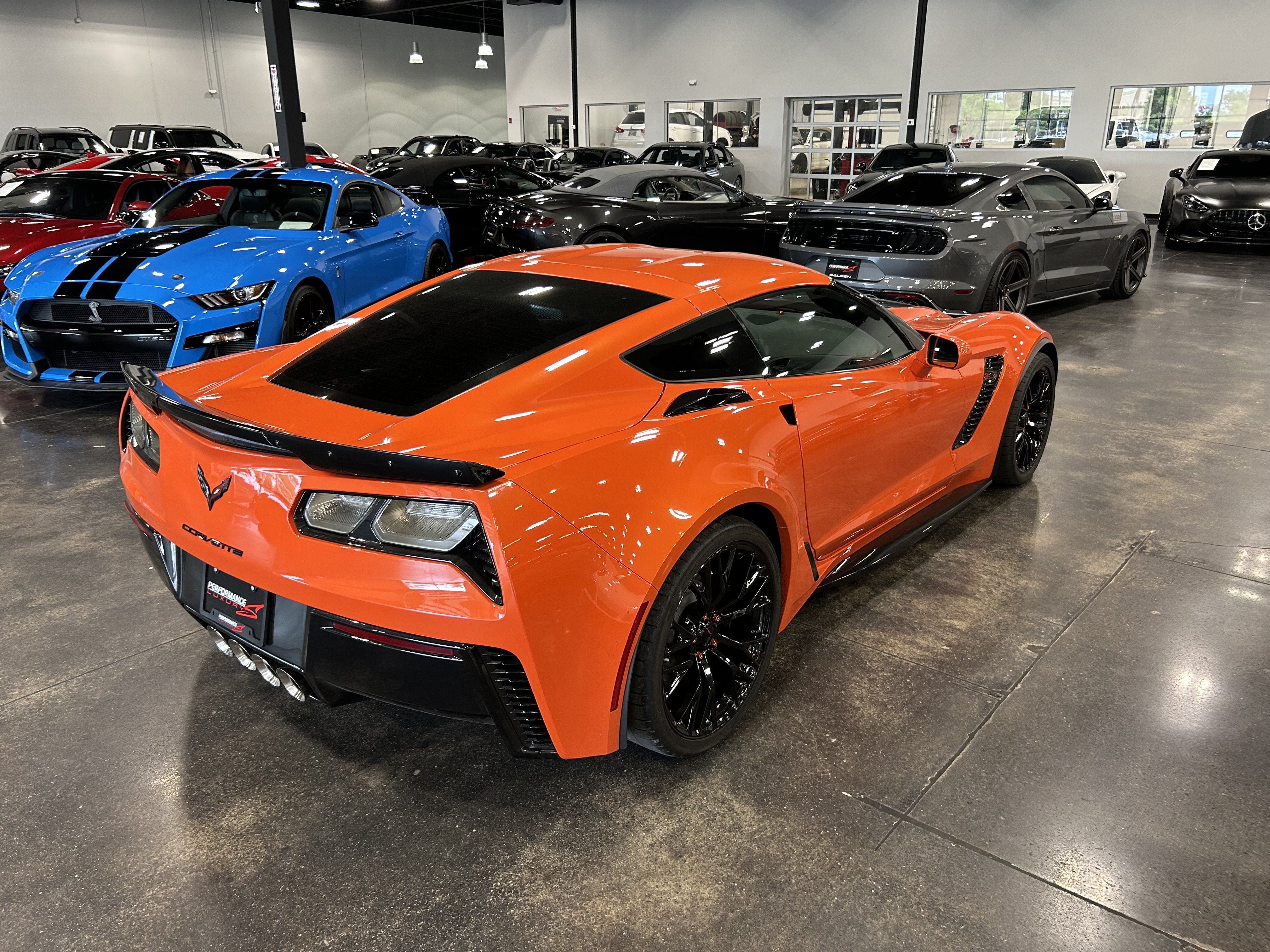 Used 2019 Chevrolet Corvette Z06 RWD image 3