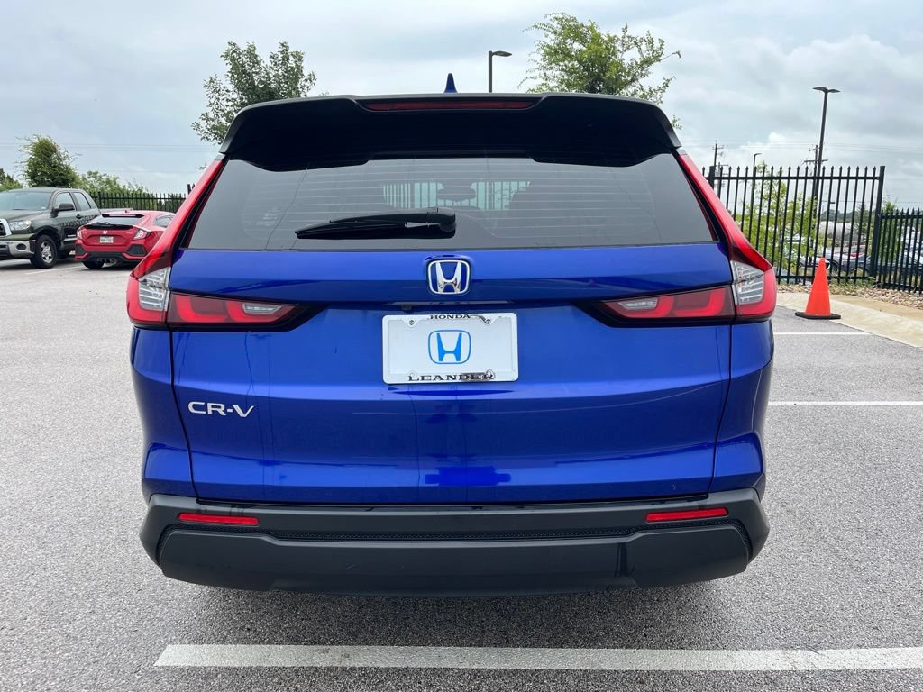 Certified 2023 Honda CR-V LX image 5